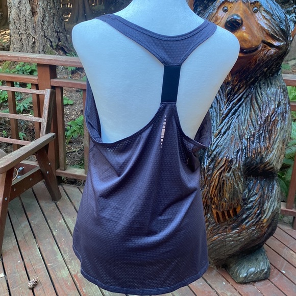 Avia women’s size large gray racer back tank top - Picture 2 of 4